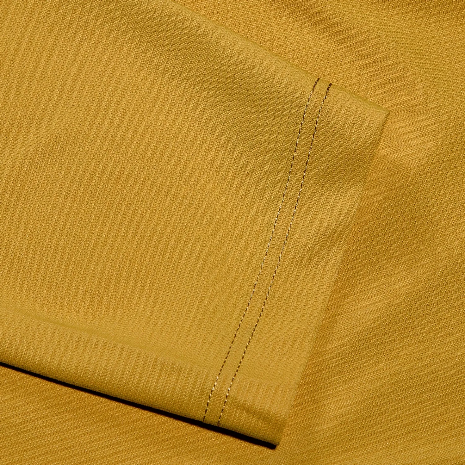 Berghaus Men's 24/7 Half Zip Long Sleeve Tech Tee - Yellow Hot