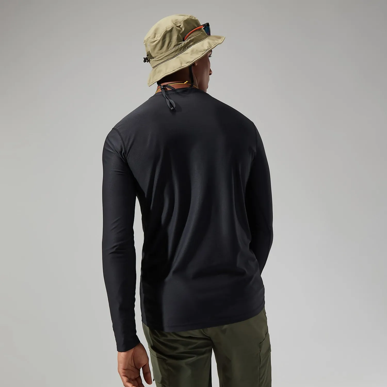 Berghaus Men's 24/7 Tech Tee Long Sleeve Crew - Black Hot
