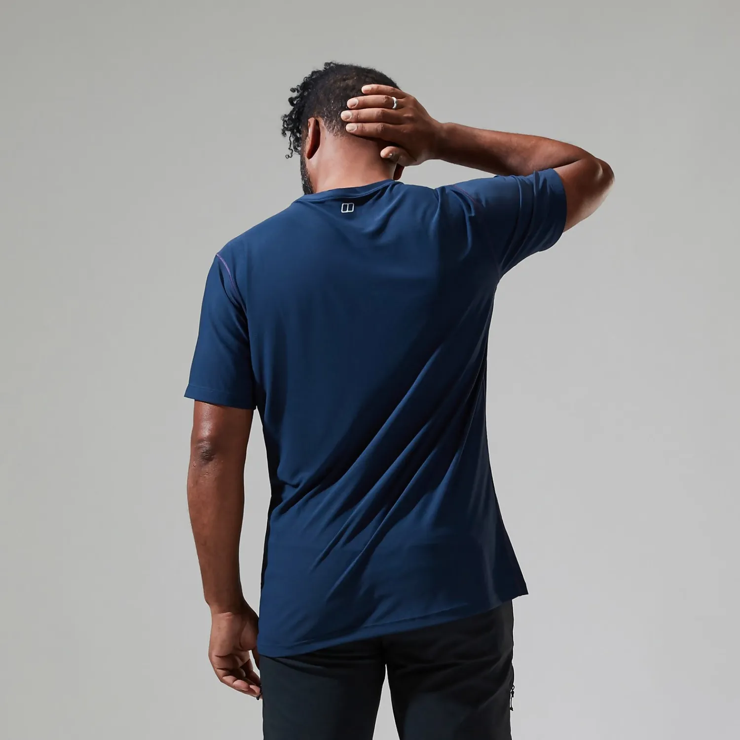 Berghaus Men's 24/7 Tech Tee Super Stretch Crew - Dark Blue Fashion