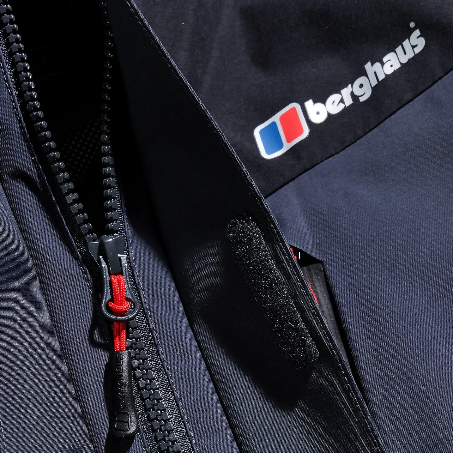 Berghaus Men's Arran Jacket - Dark Grey/Black Hot