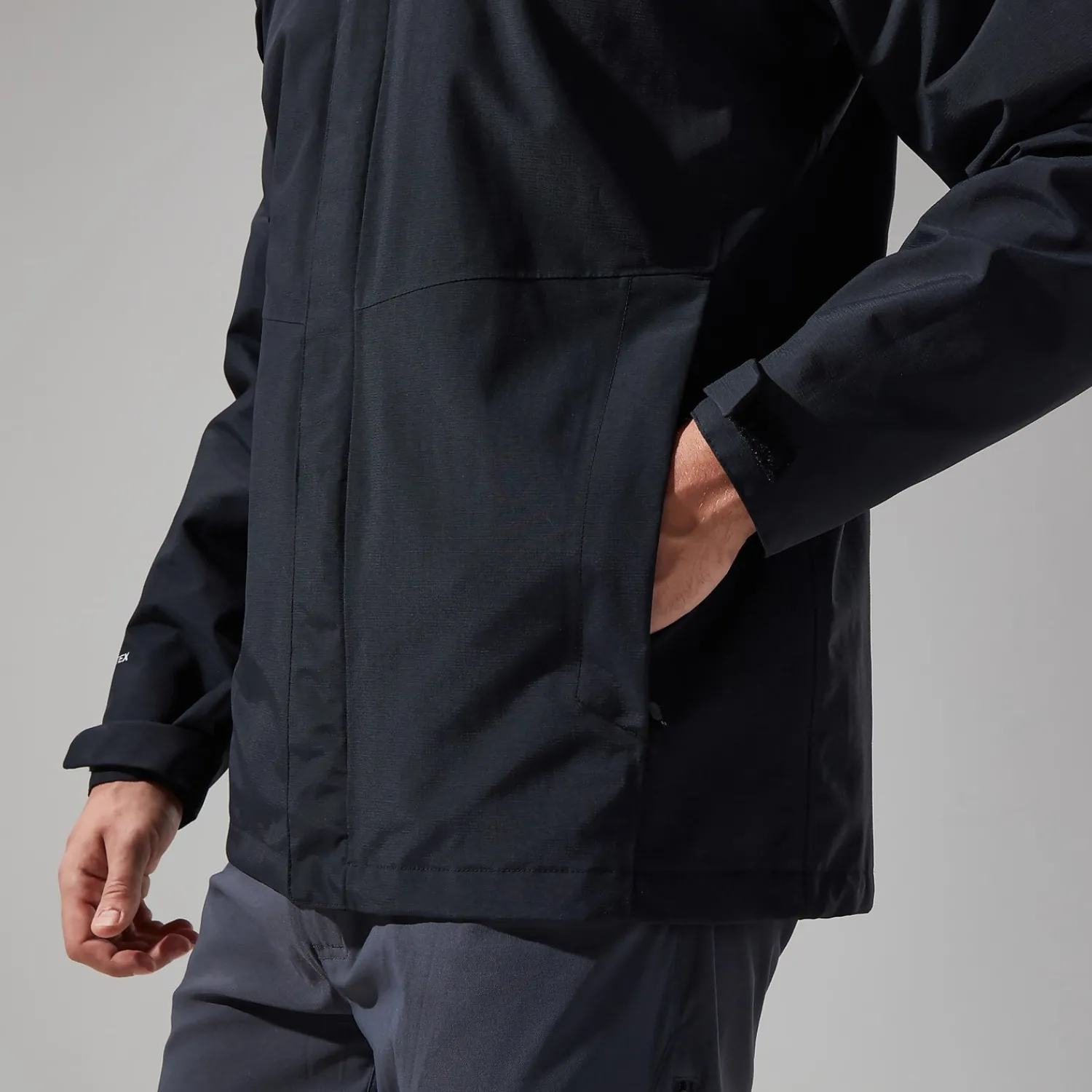 Berghaus Men's Hillwalker Jacket InterActive - Black Clearance