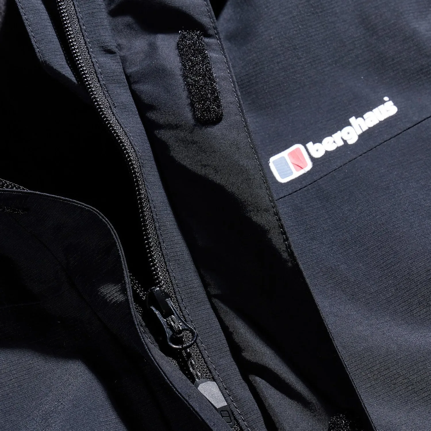 Berghaus Men's Hillwalker Jacket InterActive - Black Clearance