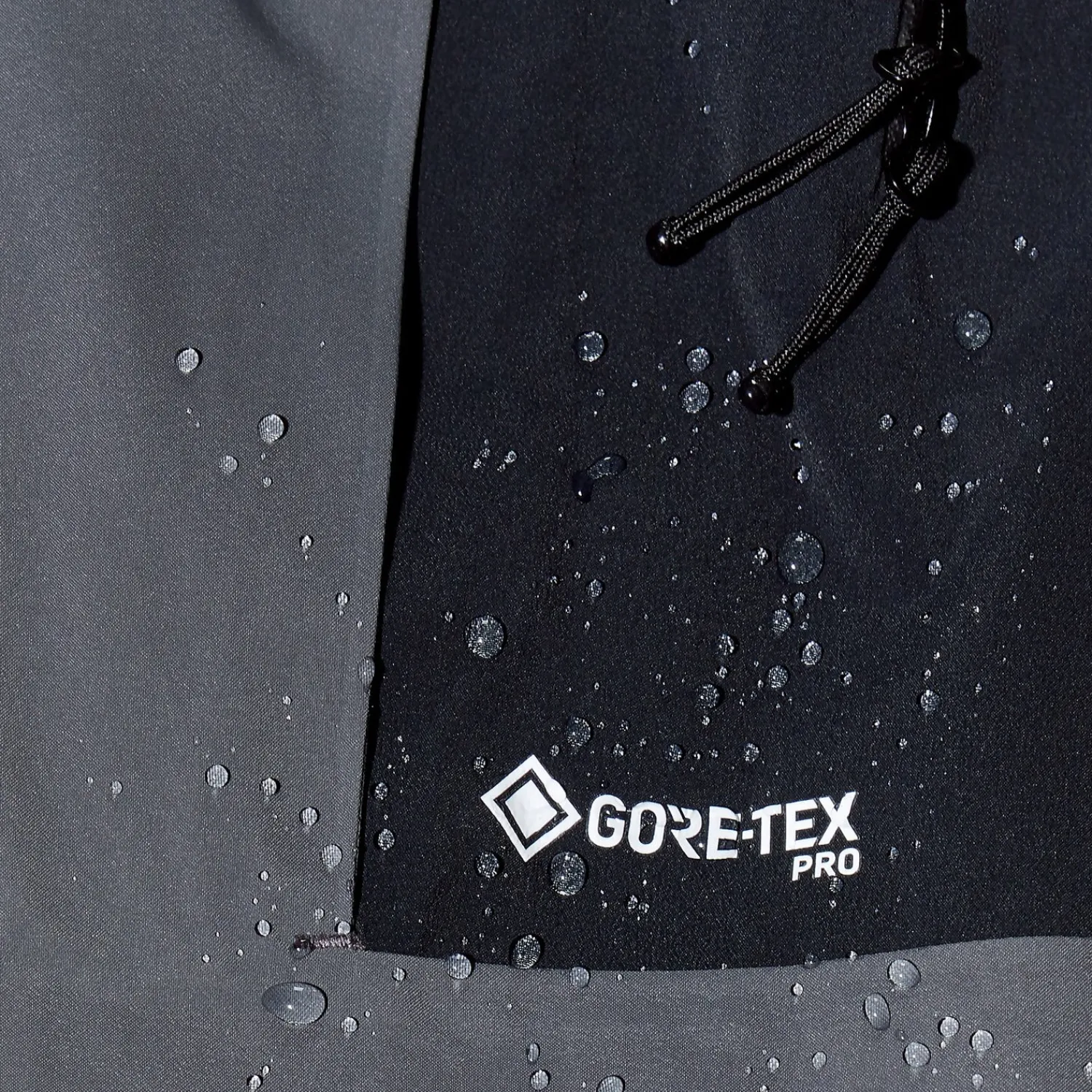Berghaus Men's MTN Guide GTX Pro Jacket - Grey/Black Clearance