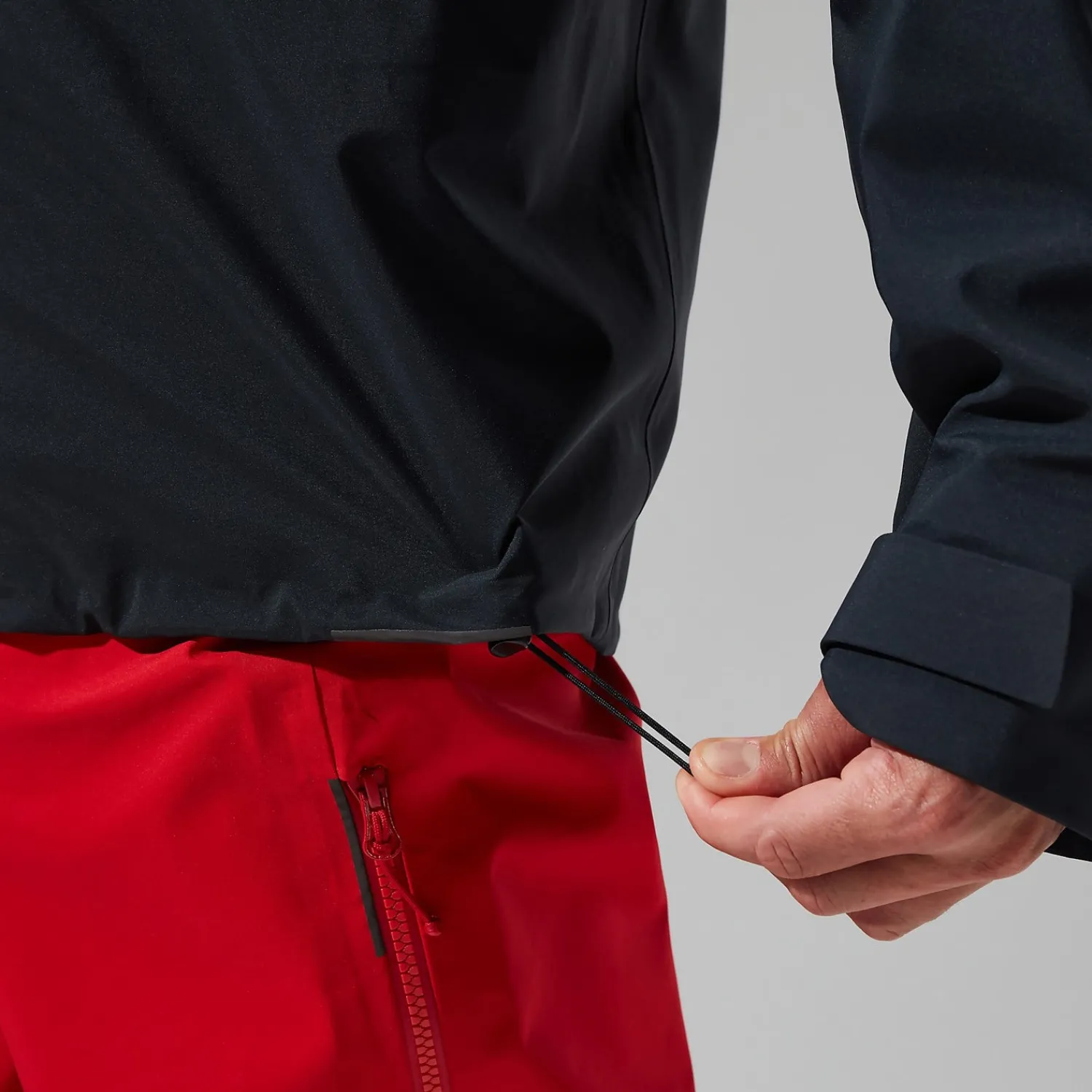 Berghaus Men's MTN Seeker GTX Jacket - Black Hot