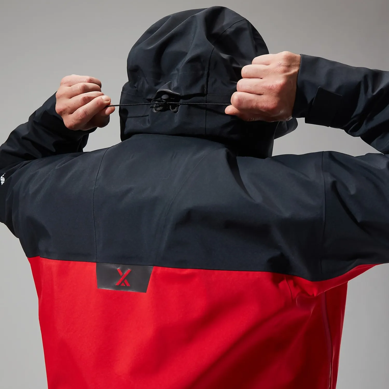 Berghaus Men's MTN Seeker GTX Jacket - Black/Red Outlet
