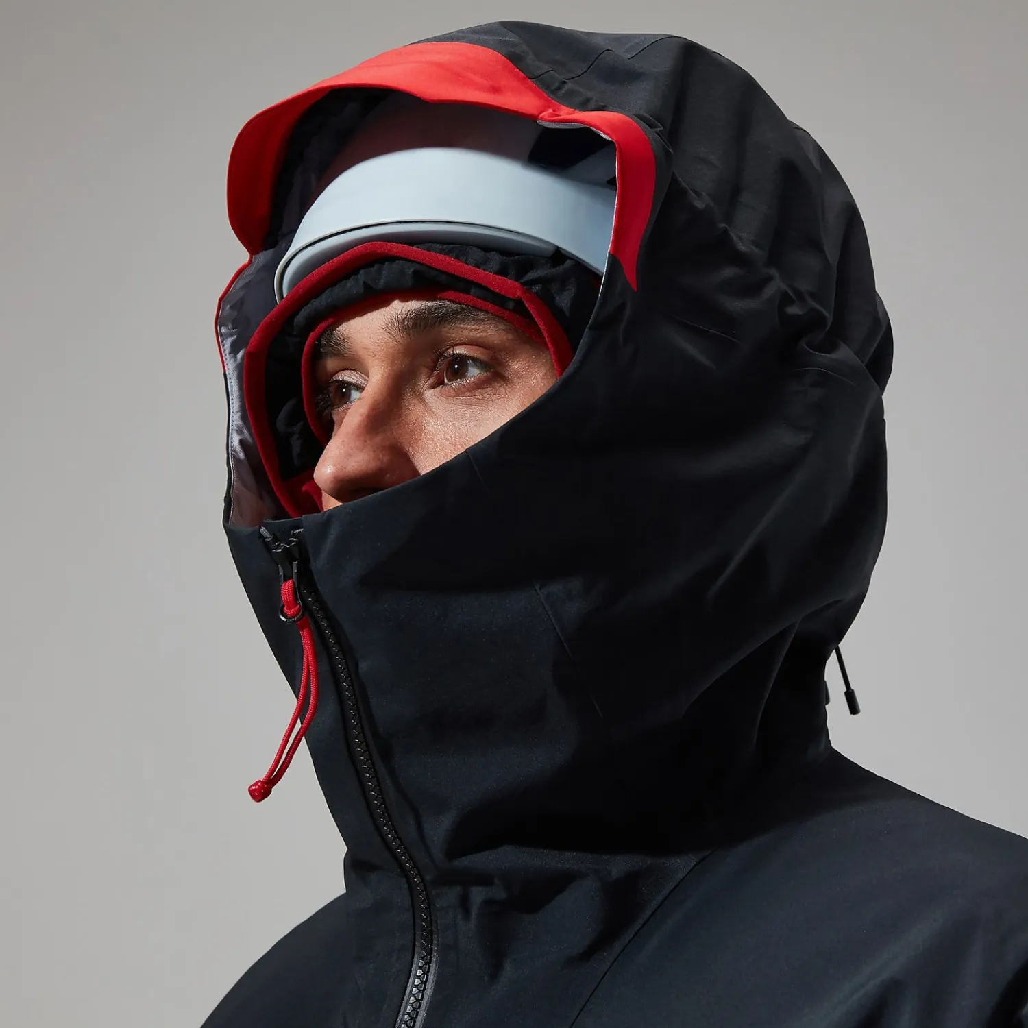 Berghaus Men's MTN Seeker GTX Jacket - Black/Red Outlet