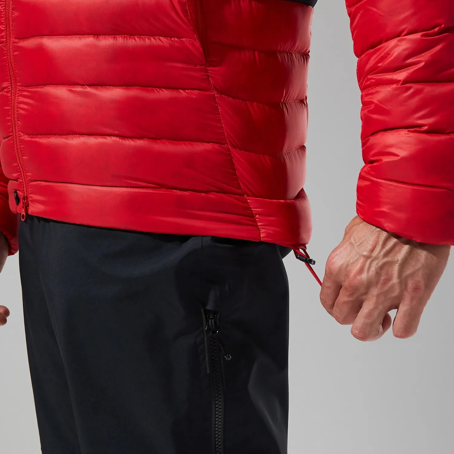 Berghaus Men's MTN Seeker MW Down Hoody - Red/Black Outlet