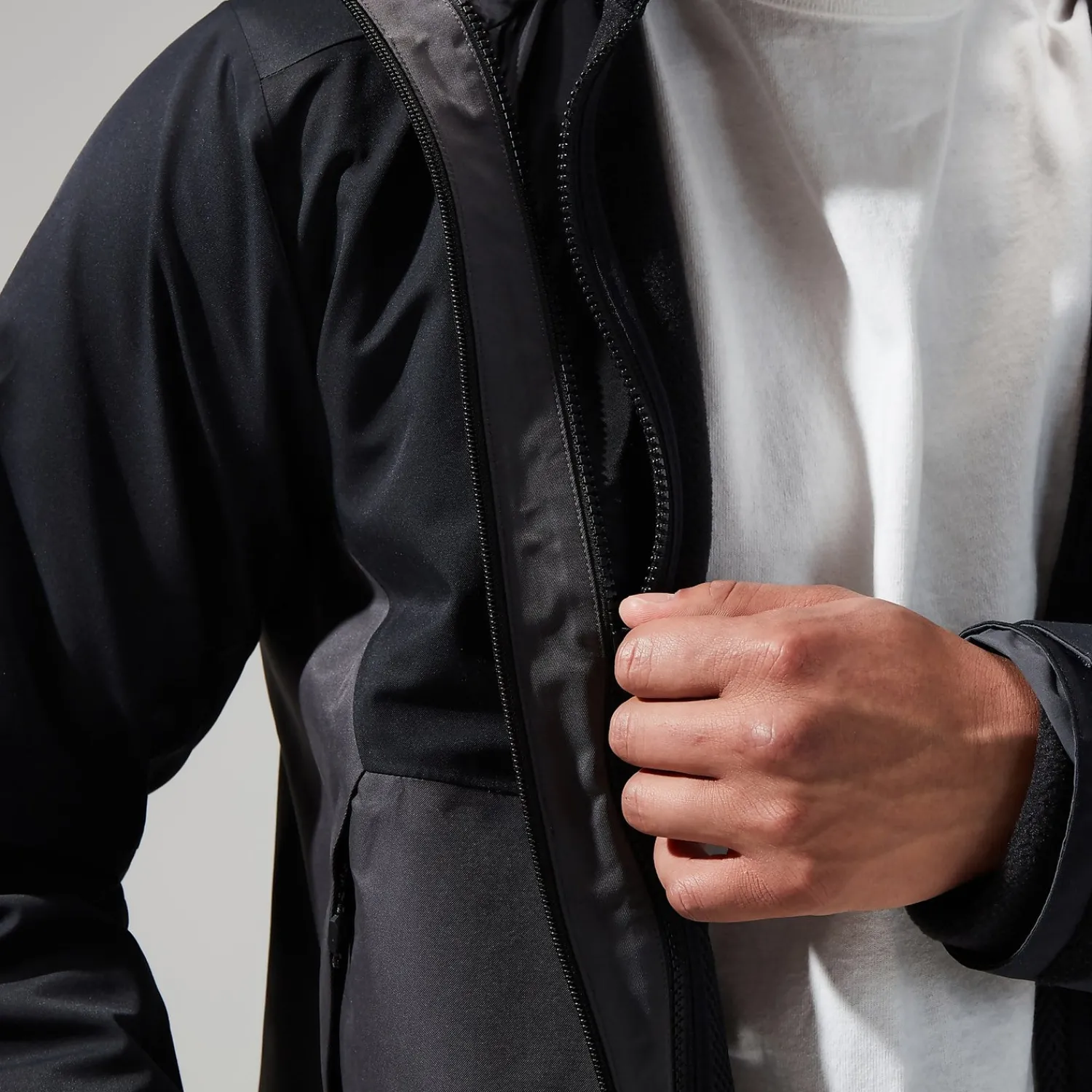 Berghaus Men's Prism Polartec InterActive Jacket - Black Online