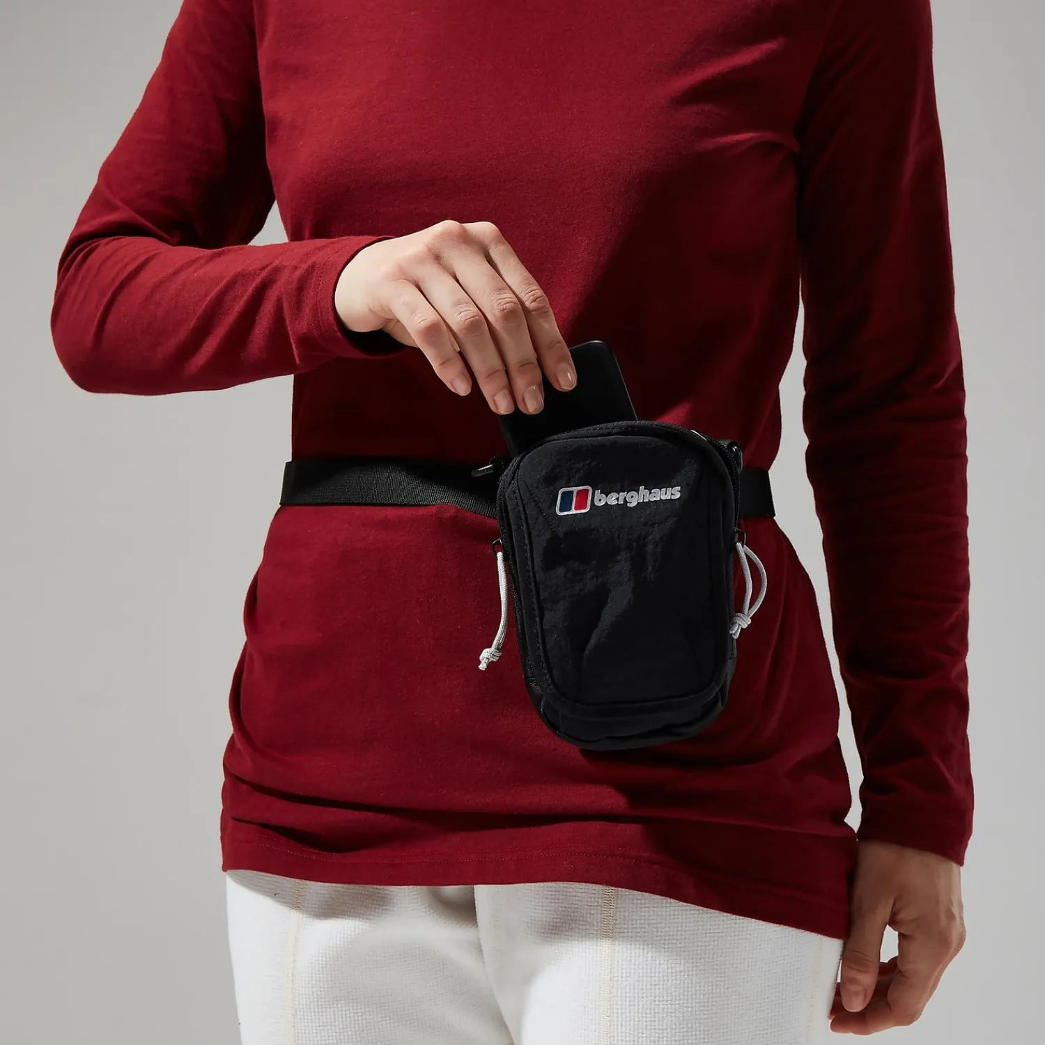 Berghaus Unisex Logo X-Body Small - Black Outlet