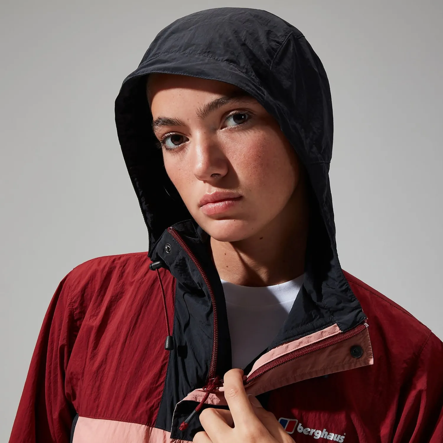 Berghaus Unisex Urban Windbreaker 21 Jacket - Pink/Dark Red Outlet