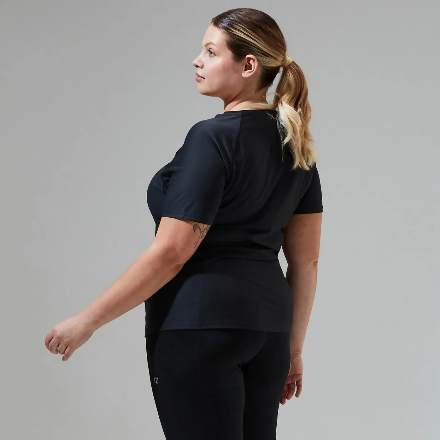 Berghaus Women's 24/7 Tech Tee Super Stretch Crew - Black Discount