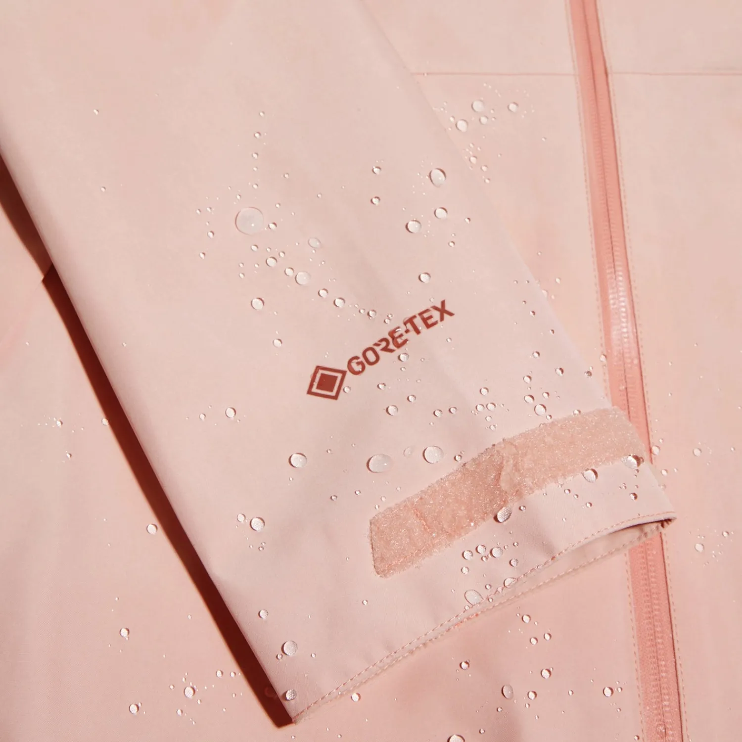 Berghaus Women's Bramblfell InterActive Gore-Tex Waterproof Jacket Pink Best