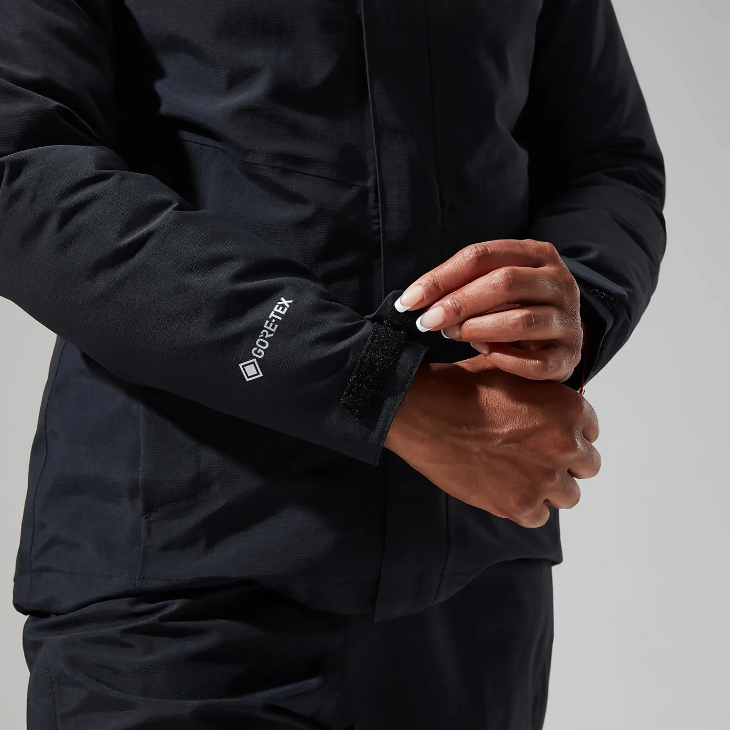 Berghaus Women's Hillwalker Jacket InterActive - Black Hot
