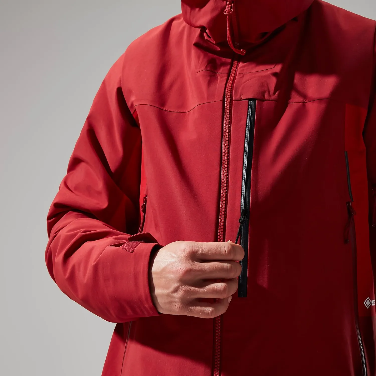 Berghaus Women's MTN Arete Descend GTX Jacket - Red Fashion