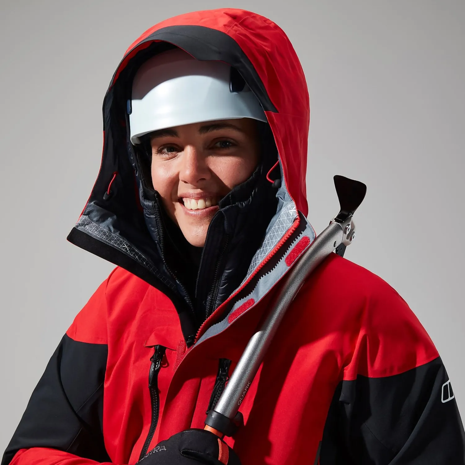 Berghaus Women's MTN Guide GTX Pro Jacket - Red/Black Hot