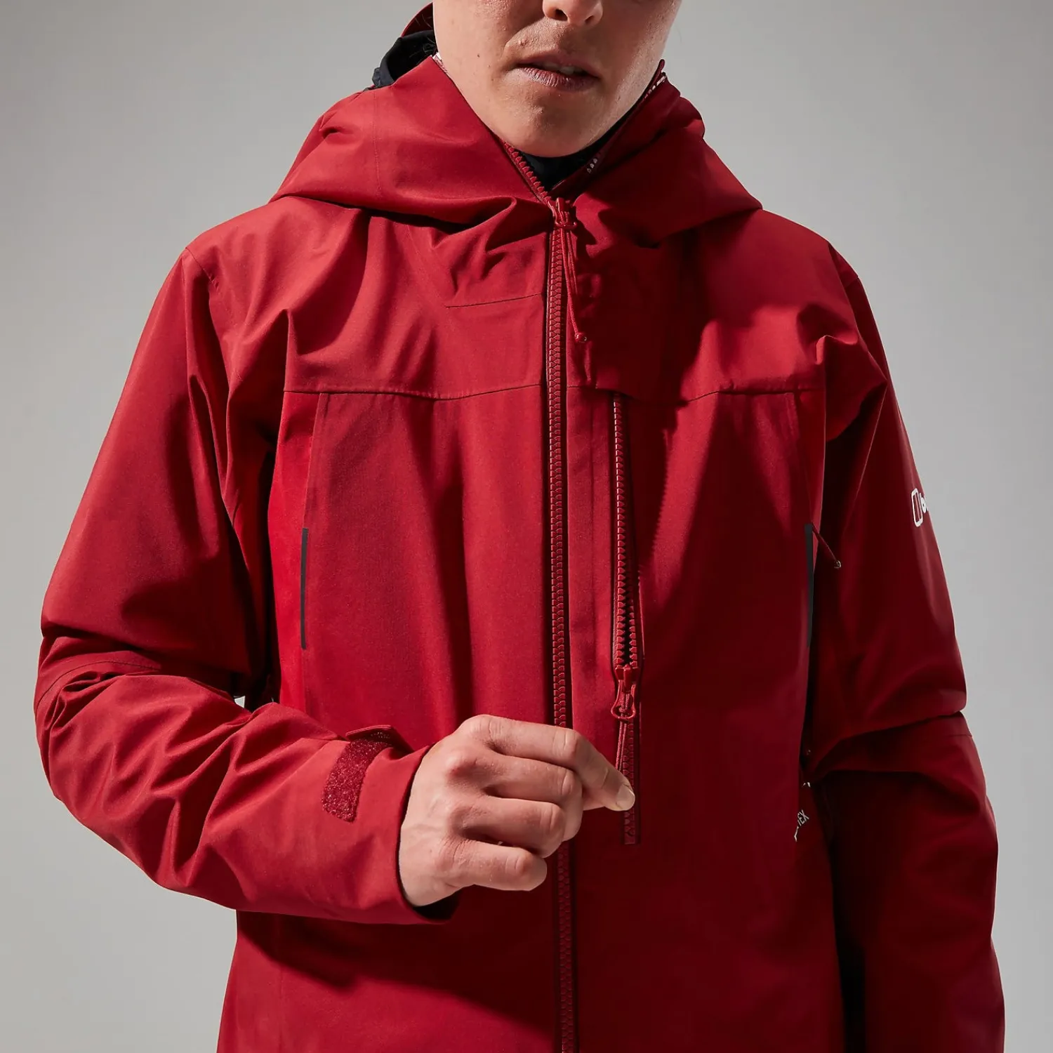 Berghaus Women's MTN Seeker GTX Jacket - Dark Red/Red Online