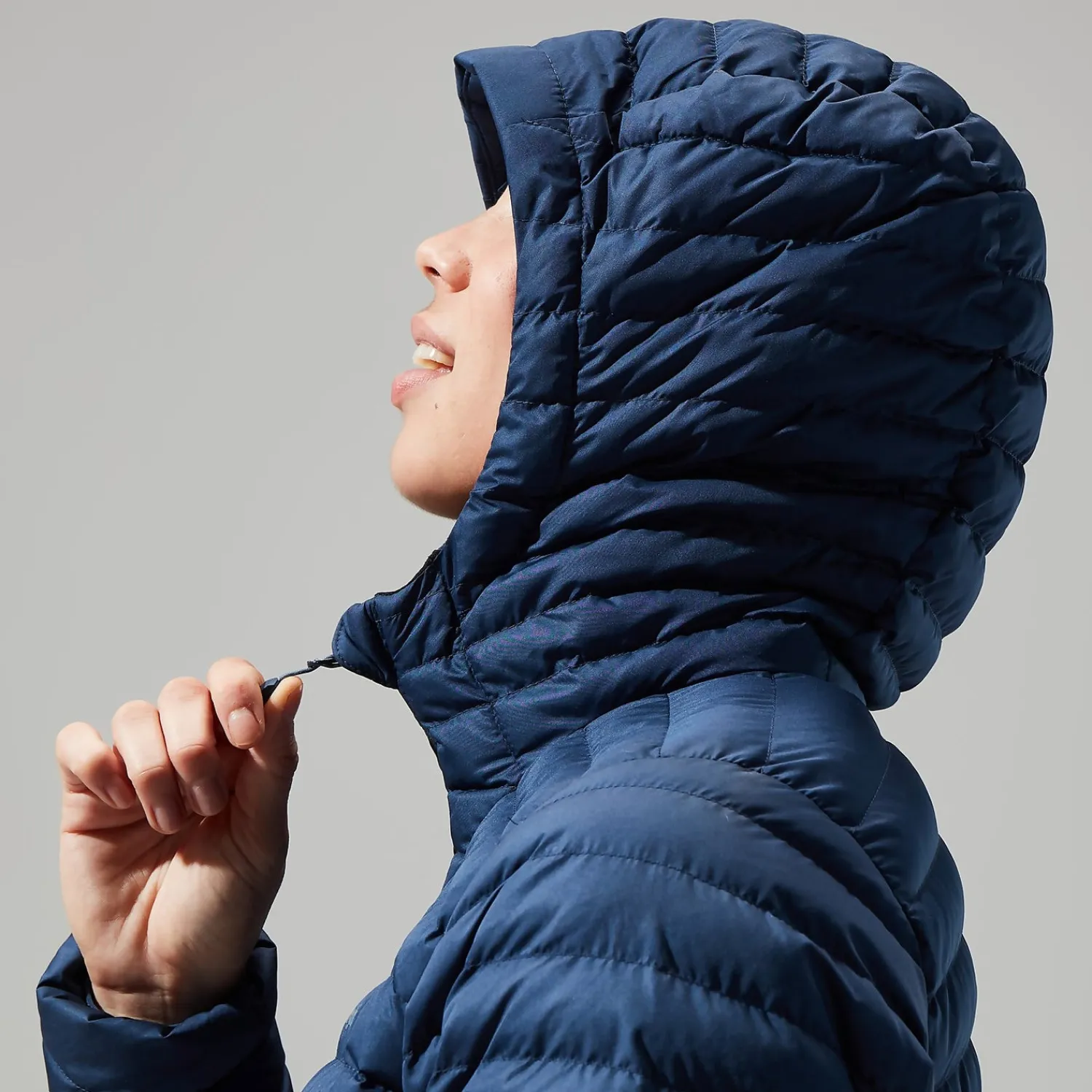 Berghaus Women's Nula Micro Jacket - Dark Blue Hot
