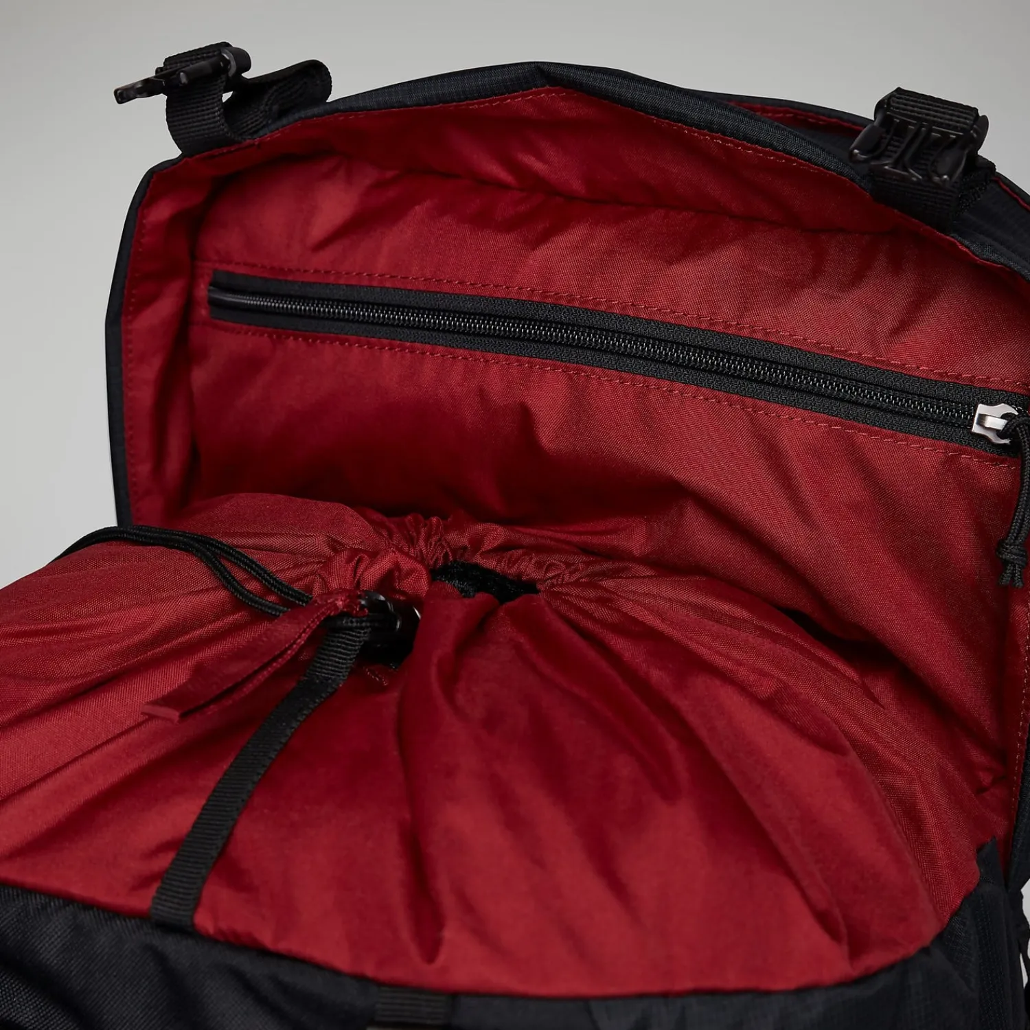 Berghaus Women's Remote Hike 35 Rucsac - Black Clearance