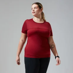 Berghaus Women's Voyager Tech Tee Super Stretch Crew - Dark Red Fashion