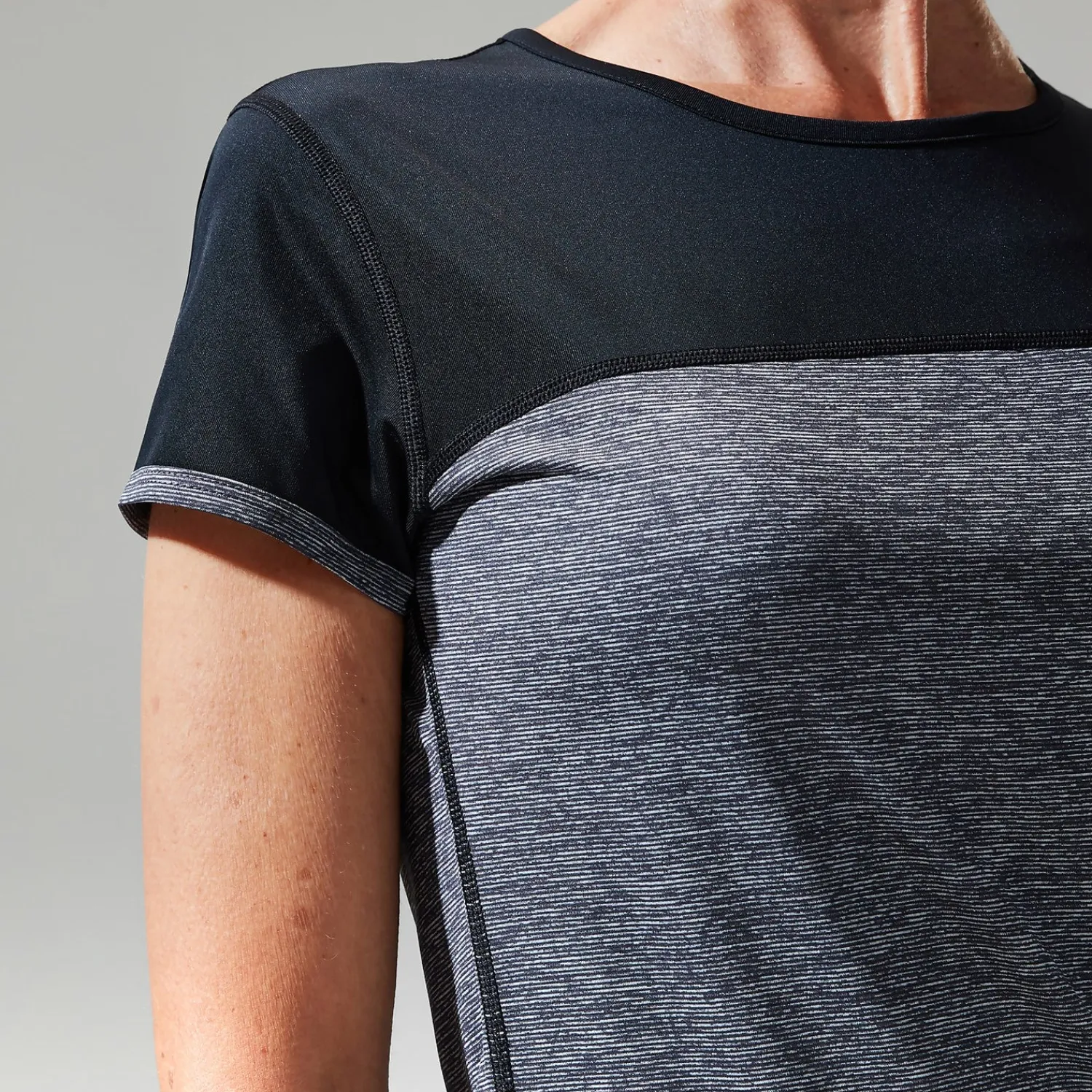 Berghaus Women's Voyager Tech Tee Short Sleeve Crew - Dark Grey / Black Online